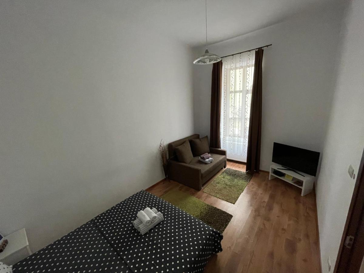 Poppys Apartment Arad Dış mekan fotoğraf