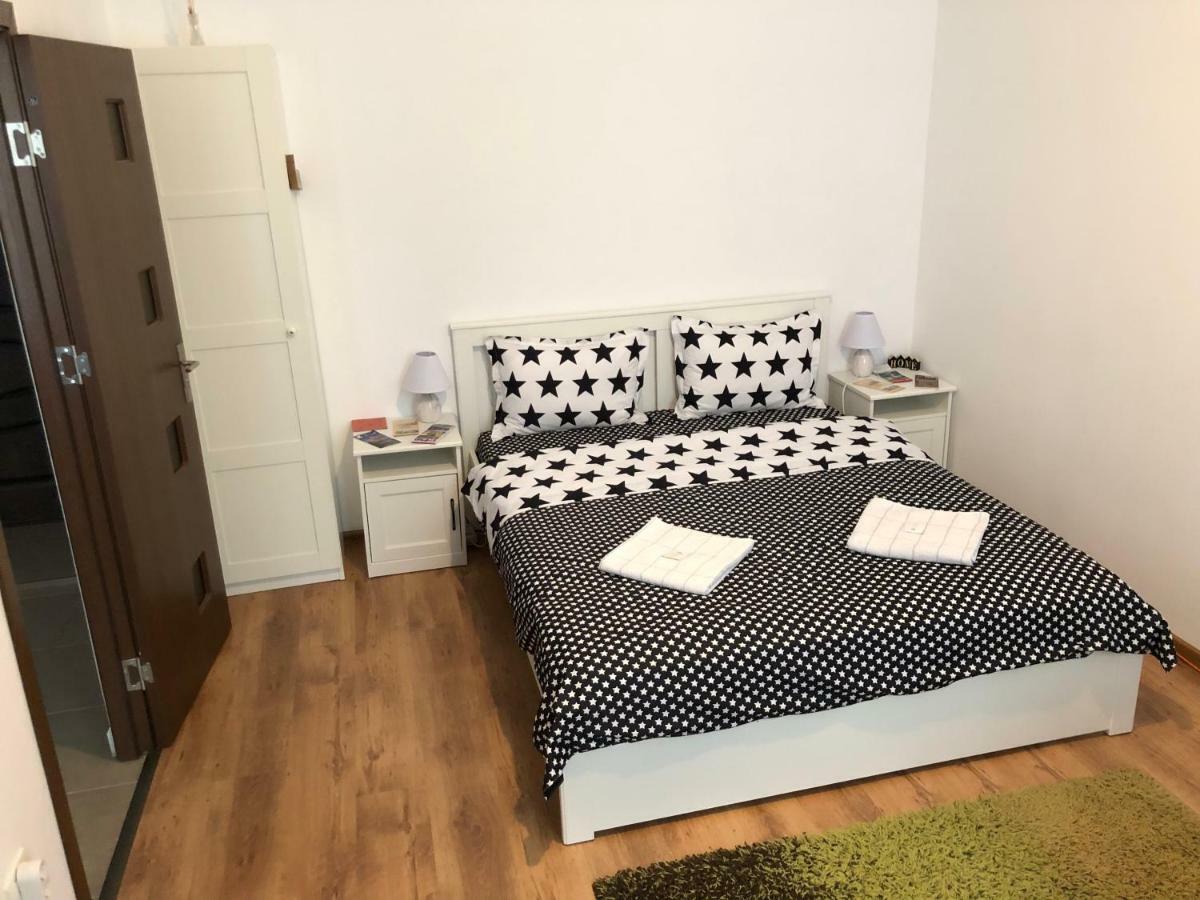 Poppys Apartment Arad Dış mekan fotoğraf